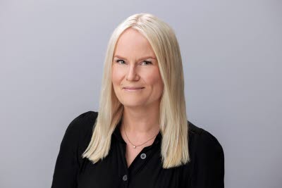 Clarissa Laine - Associate Clarissa Laine
