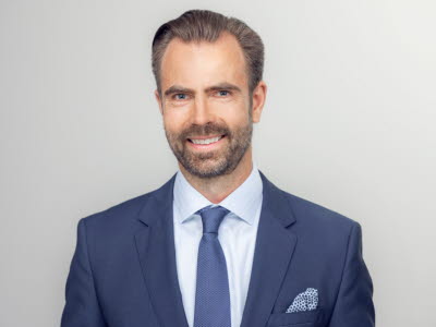 Turo Brunou - Client Associate Turo Brunou