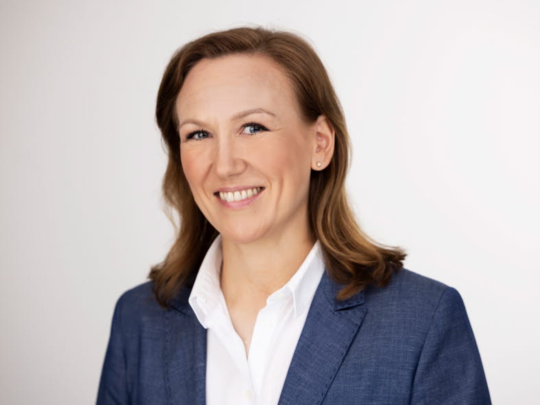 Veera Hoffmeister - Country CFO/COO Veera Hoffmeister