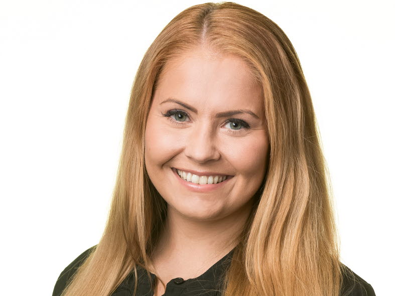 Sarianne Puuronen - Investment Specialist Sarianne Puuronen