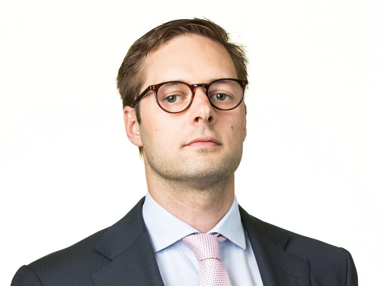 Kristoffer Aspelin - Senior Private Banker Kristoffer Aspelin