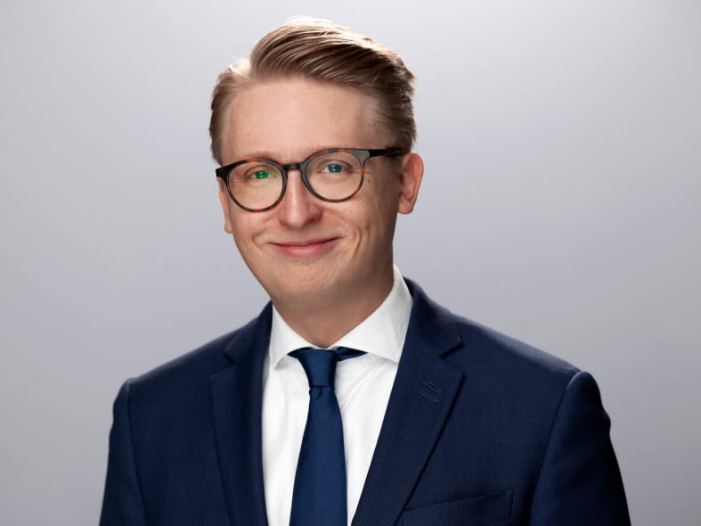 Ossi Paasi - Director Ossi Paasi